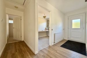 Entrance Hallway- click for photo gallery